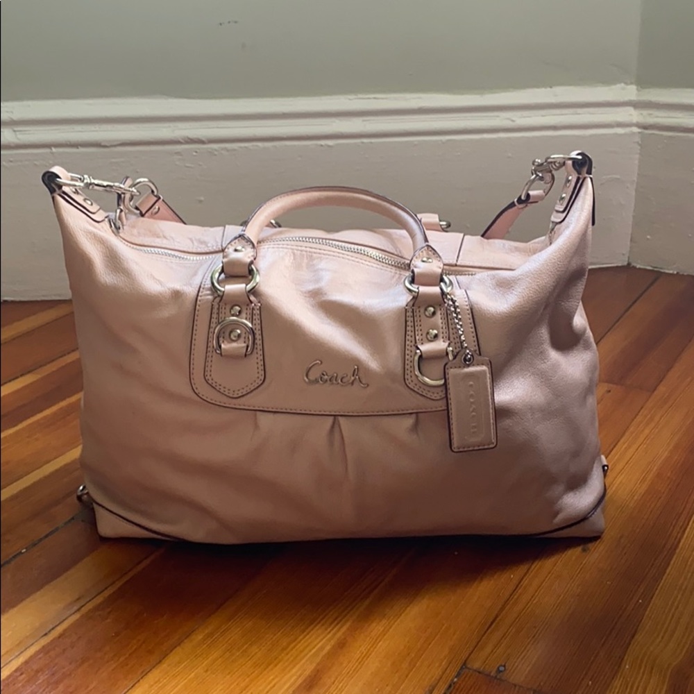 Coach Handbag - Picture 1 of 7